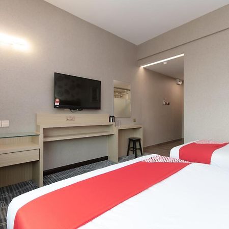 Super Oyo 89375 Regent Hotel Keningau Exterior foto