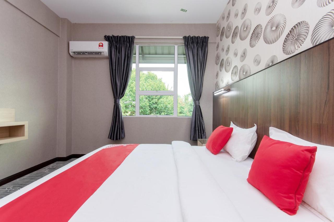 Super Oyo 89375 Regent Hotel Keningau Exterior foto