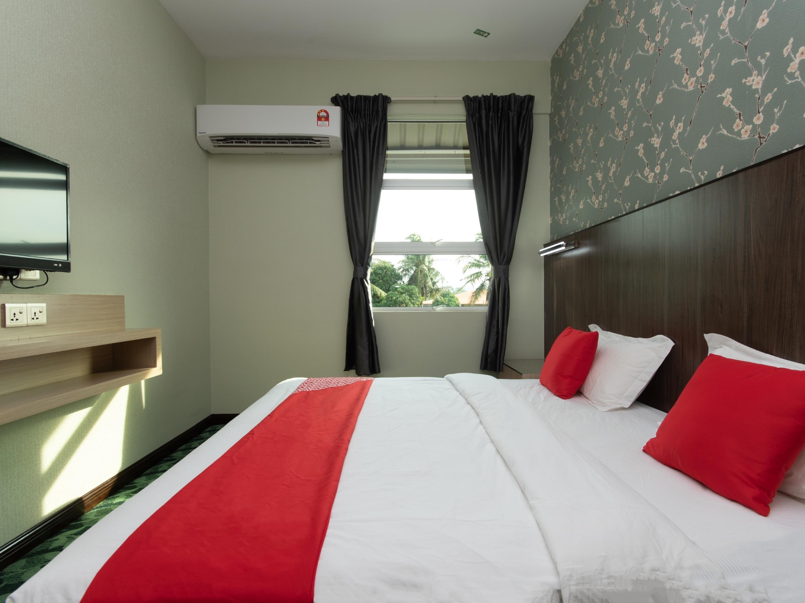 Super Oyo 89375 Regent Hotel Keningau Exterior foto